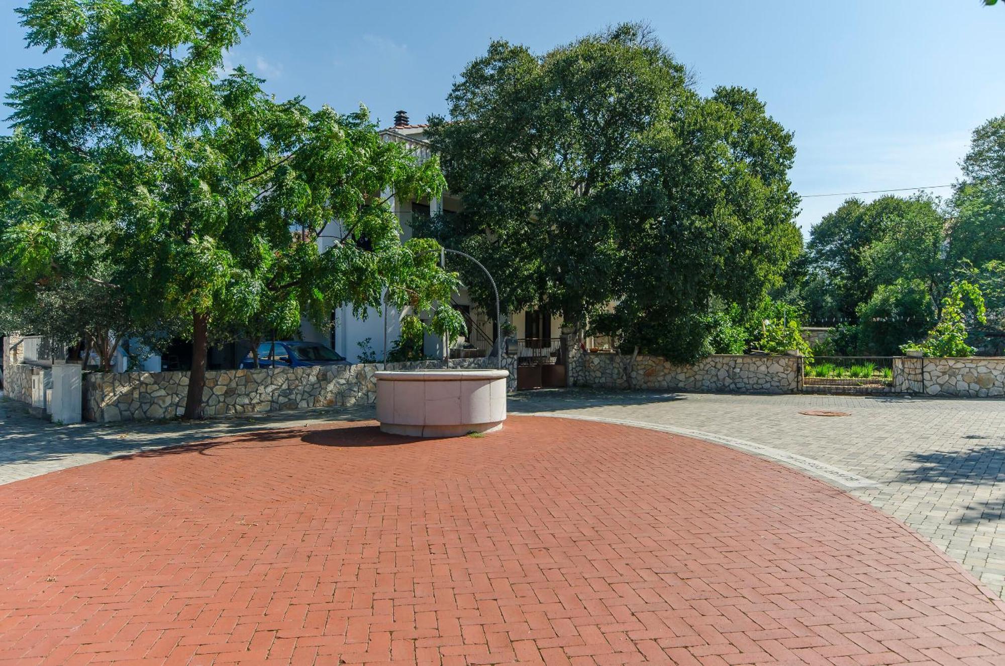 Apartments Snjezana Pirovac Εξωτερικό φωτογραφία