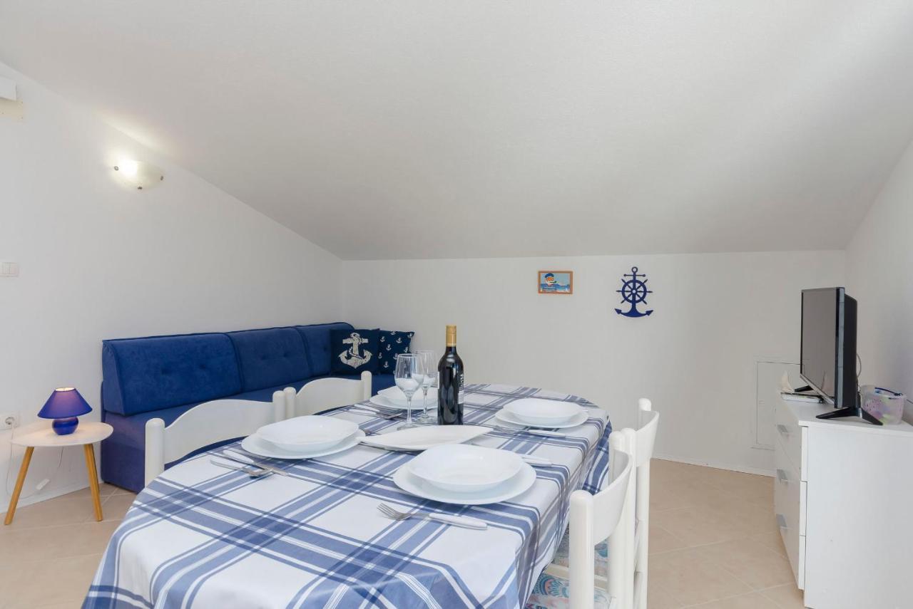 Apartments Snjezana Pirovac Εξωτερικό φωτογραφία
