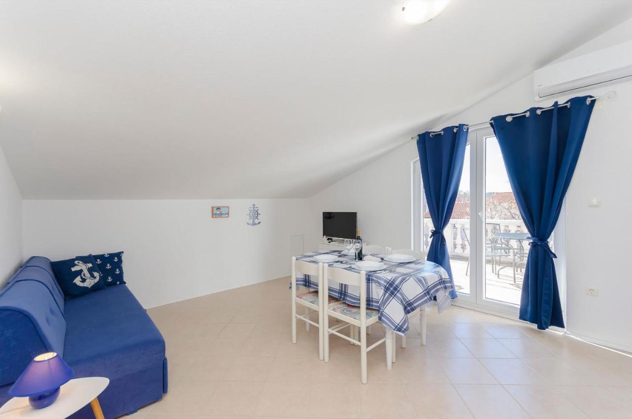 Apartments Snjezana Pirovac Εξωτερικό φωτογραφία